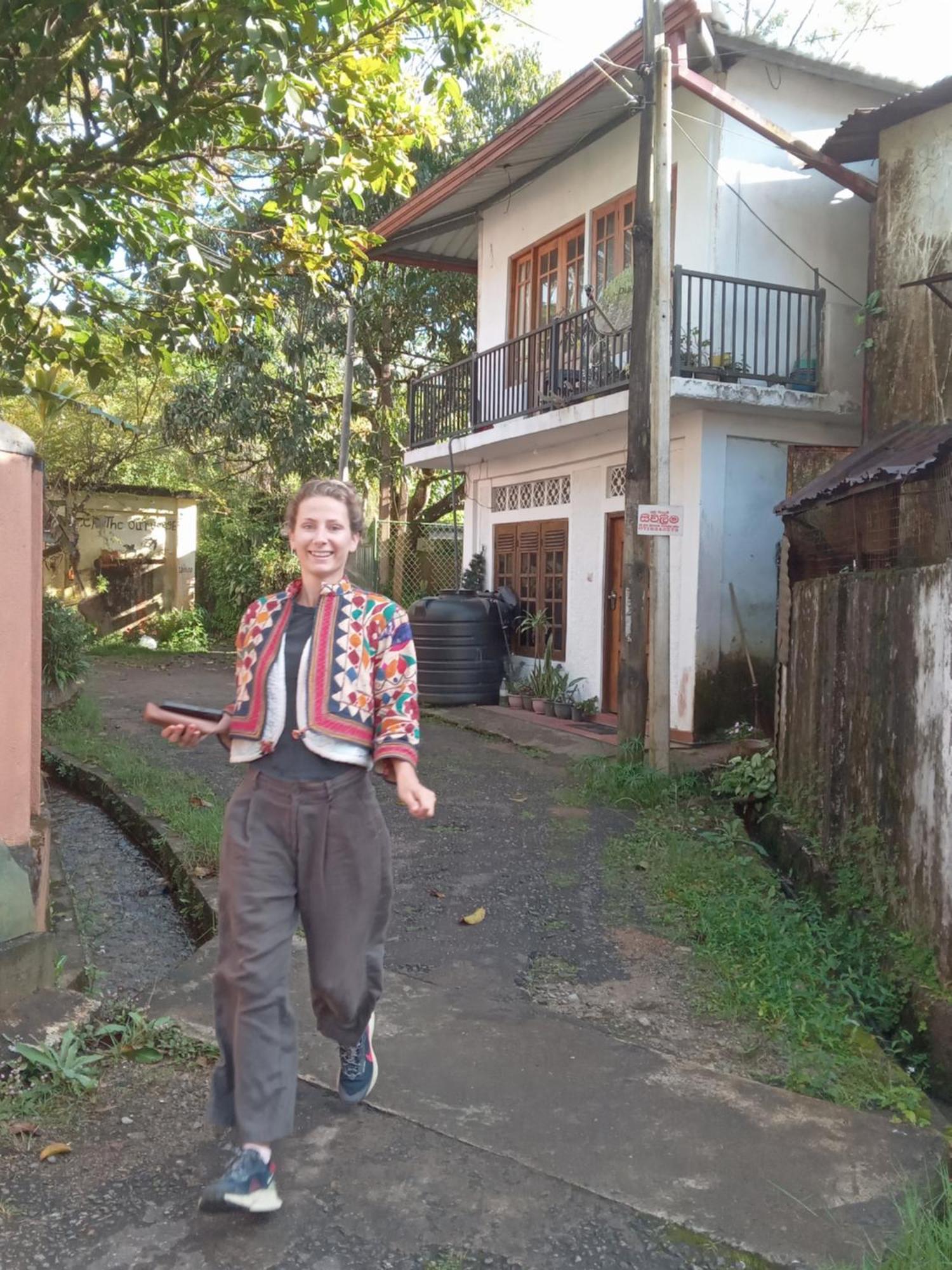 Trinish Homestay Гаттон Екстер'єр фото