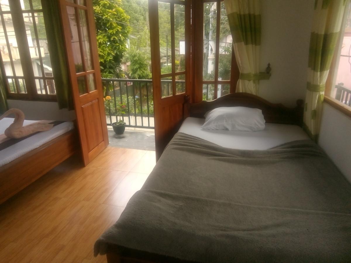 Trinish Homestay Гаттон Екстер'єр фото